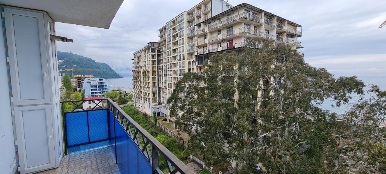 Apartment Near The Beach Batumi-고니오 외부 사진