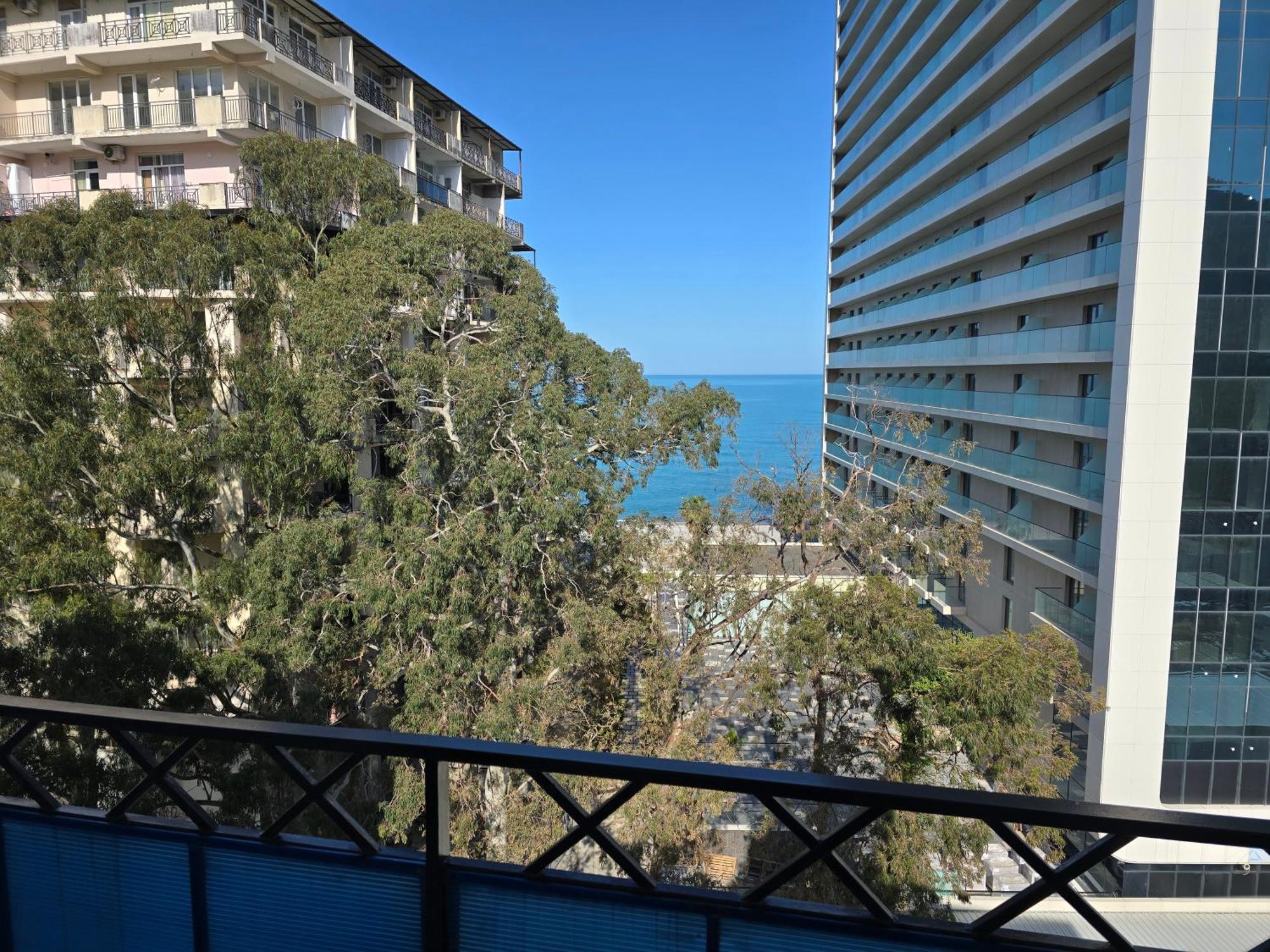 Apartment Near The Beach Batumi-고니오 외부 사진