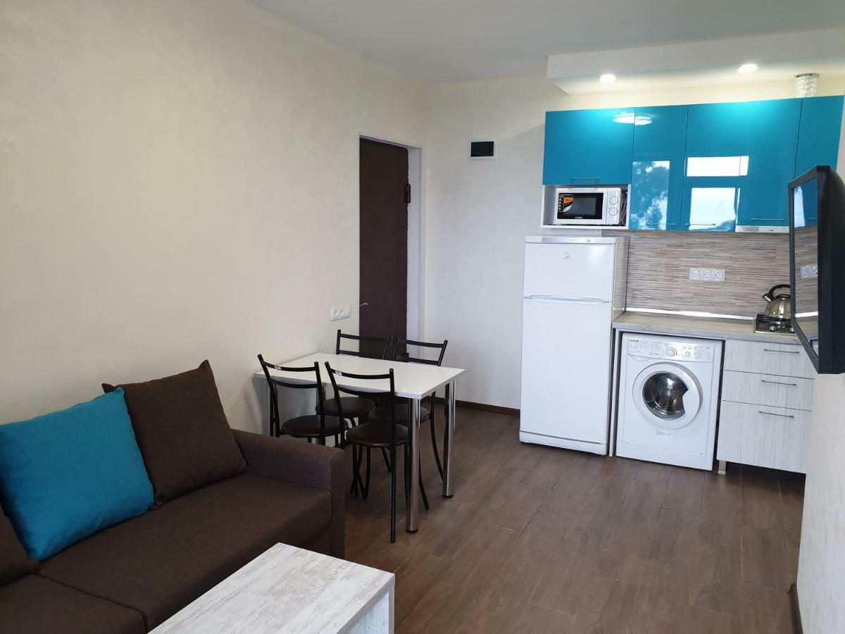 Apartment Near The Beach Batumi-고니오 외부 사진