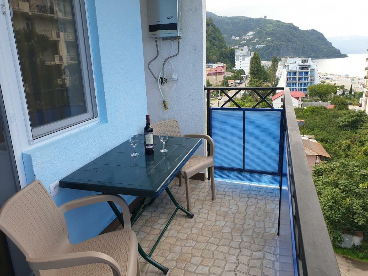 Apartment Near The Beach Batumi-고니오 외부 사진